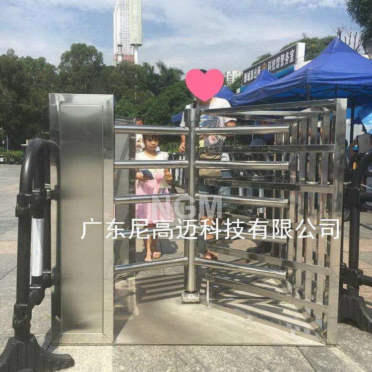 One-way exit, high-speed rail station diversion fence, rotating sidewalk gate, single-limit passing device, access control turnstile