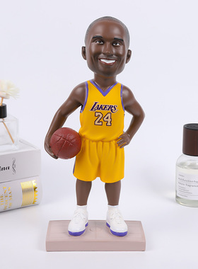 NBA詹姆斯东契奇nba篮球装饰摆件