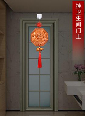 手工木雕真桃木兽首八卦镜狮子咬剑虎头狮饰八卦镜吞兽挂件