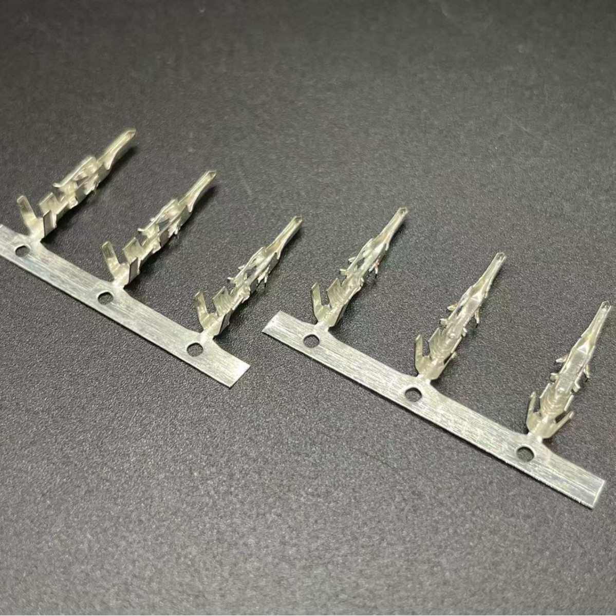 5556/5558公母连带端子4.2MM间距连带接线端子连接器,淘宝优惠券,粉丝福利购,淘宝优惠卷