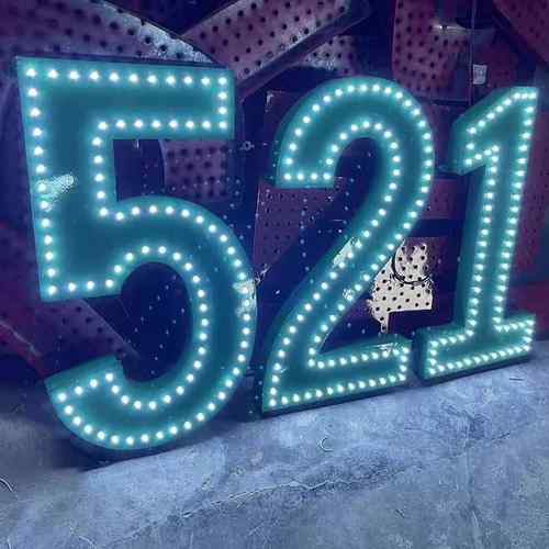 建筑大楼楼顶不锈钢发光字标牌 LED灯珠字点阵字户外展示广告牌 - 图0