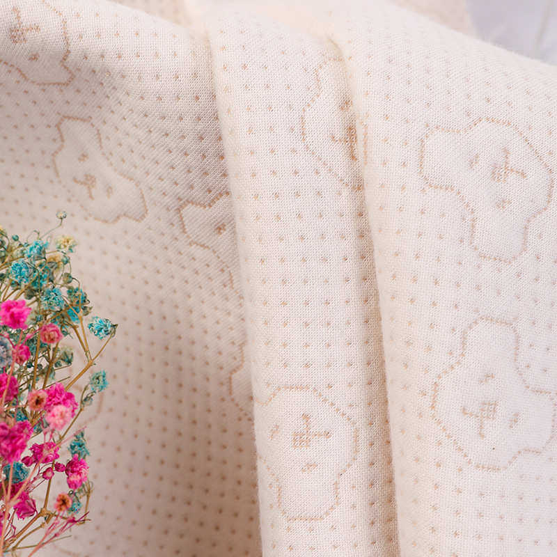 菱形格熊头爱心空气层针织彩棉面料婴儿夹棉保暖定型枕睡衣家居服,淘宝优惠券,粉丝福利购,淘宝优惠卷