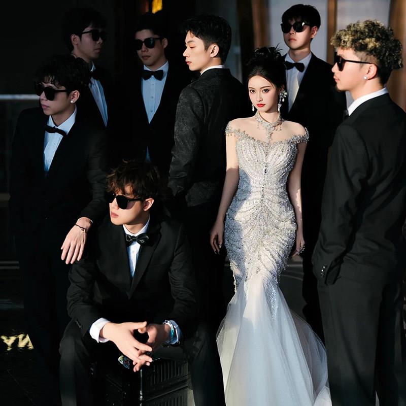 Wedding photo props men's sunglasses wedding atmosphere groomsmen group groom big-name sunglasses glasses high-end