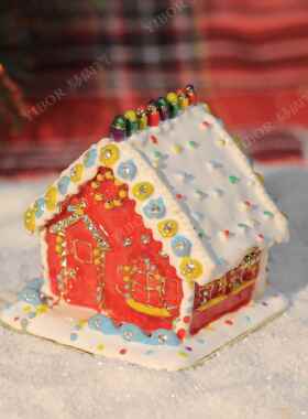 属珐琅彩首饰工盒七宝烧手艺品圣诞节雪屋房子摆件金创意礼装JH60