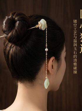 新中式流苏发簪生日情人节礼物仿玉汉服盘发钗簪子步摇头发饰品女
