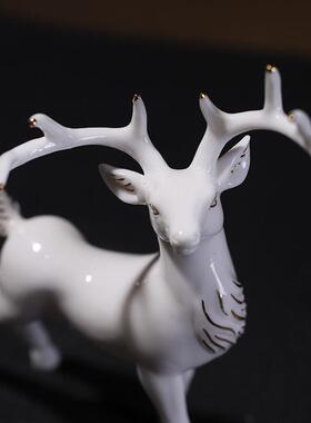 招财鹿摆件中式玄关创意客厅办公室电书房装饰陶瓷乔迁新居工艺品