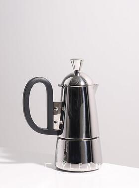 一匚现代轻奢金属创意摩卡水壶 样板间售楼处咖啡厅杯子杯托摆件