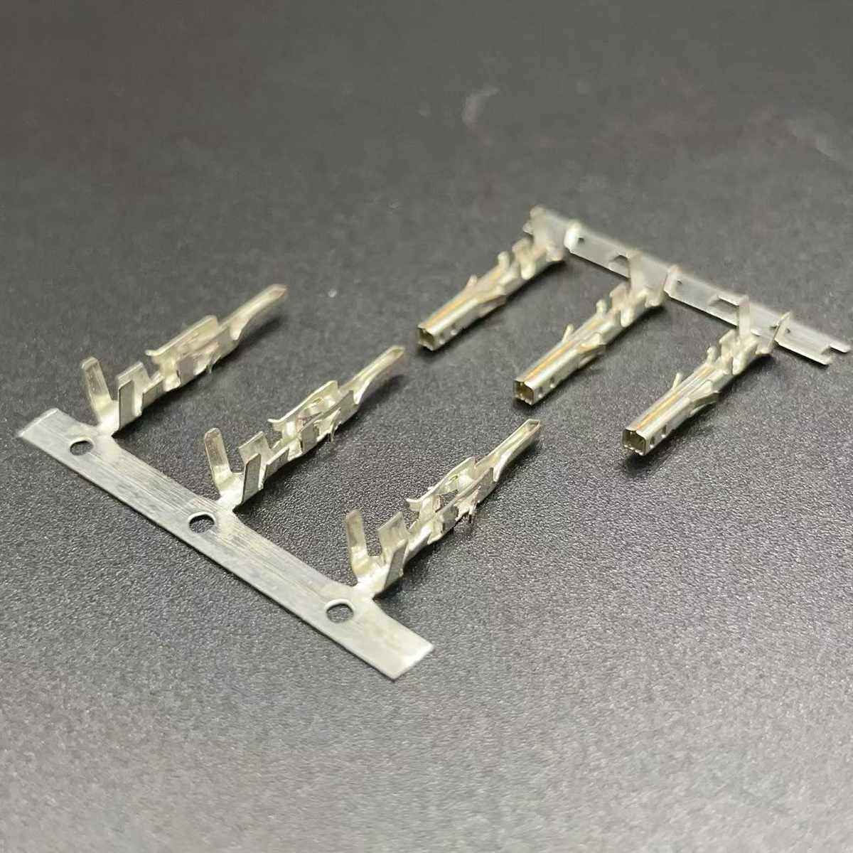 5556/5558公母连带端子4.2MM间距连带接线端子连接器,淘宝优惠券,粉丝福利购,淘宝优惠卷