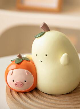 新年诸事顺利抱抱梨摆件治愈系办公室好物桌面可爱送女生节日礼物