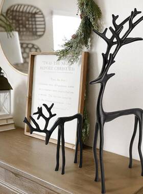 Set of 2 Black Reindeer Statues合金圣诞小雕像黑色驯鹿雕像