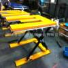 Slope ultra-low lifting platform U-shaped fixed electric lift low-level hydraulic vehicle lifting platform