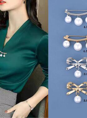 Gy Large Collar Alteration to Prevent Wardrobe Malfunction -