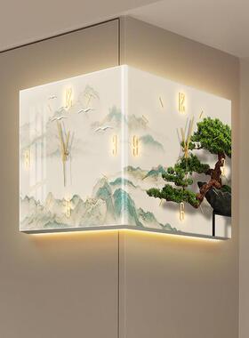 新中式转角挂钟装饰画迎客松拐角时钟挂画双面防撞护条钟表发光壁