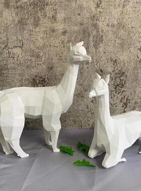 现代简约抽象藤条曲线猫咪狗摆件样板间客厅几何羊驼斗牛动物装饰