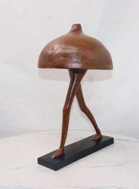 现列代简约创意品家居蘑菇人饰摆件树肌理纹抽象蘑菇人玄关脂柜陈