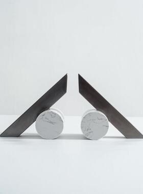 东来家居现代客厅展示柜酒柜装饰摆设创意几何大理石书档书靠摆设