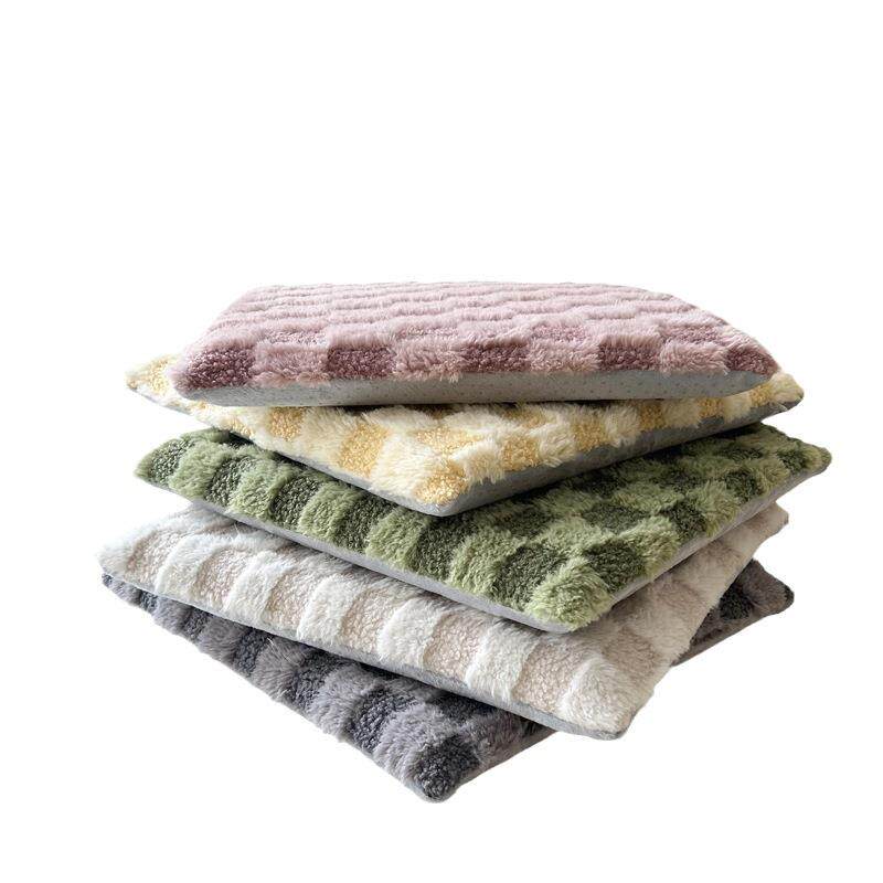 New anti-slip plush cushion beauty gingham Thai rabbit velvet cushion tatami bay window cushion chair cushion