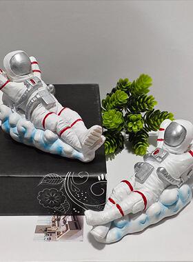 现简约个件性太ZY202208空宇航员模居型摆创意家室内电视装饰柜品