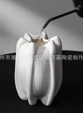 美家荟极简中古陶瓷花瓶摆件ins玄关客厅水培插花高级感软装饰品