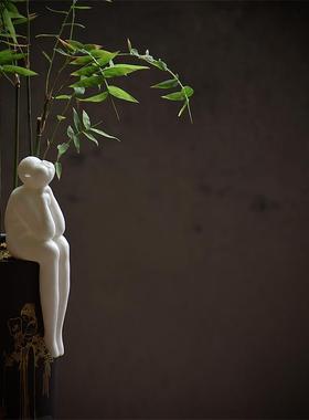 创意陶瓷人物雕塑书柜电视柜艺术工位摆件可爱坐姿装饰小家居饰品