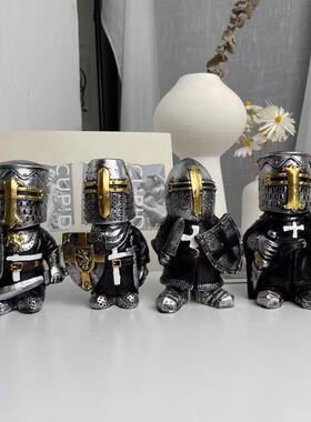 直销新款新款美式创意侏儒守卫骑士客厅花园摆件场地布置装饰树脂