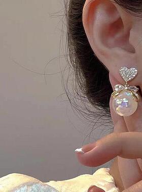 Mother's Day Gift Women's Elegant Faux Pearl Butterfly Heart