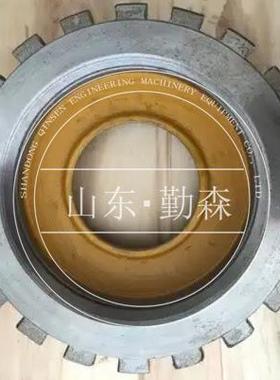 推土机配件各种型号齐全D50转向外毂135-22-31110