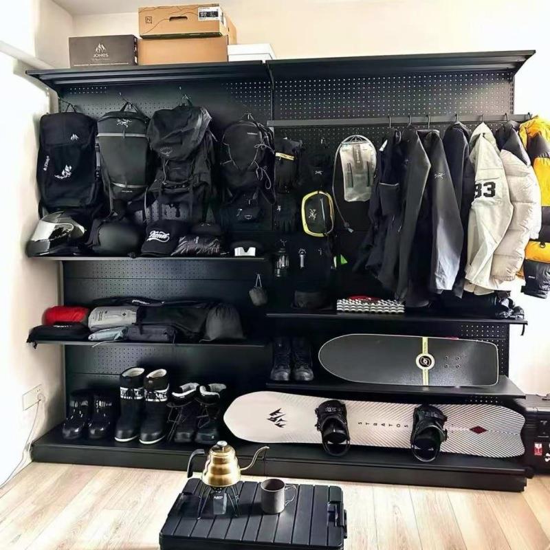 Hole board outdoor wall shelf display display mountain climbing storage rack 913 nail-free installation