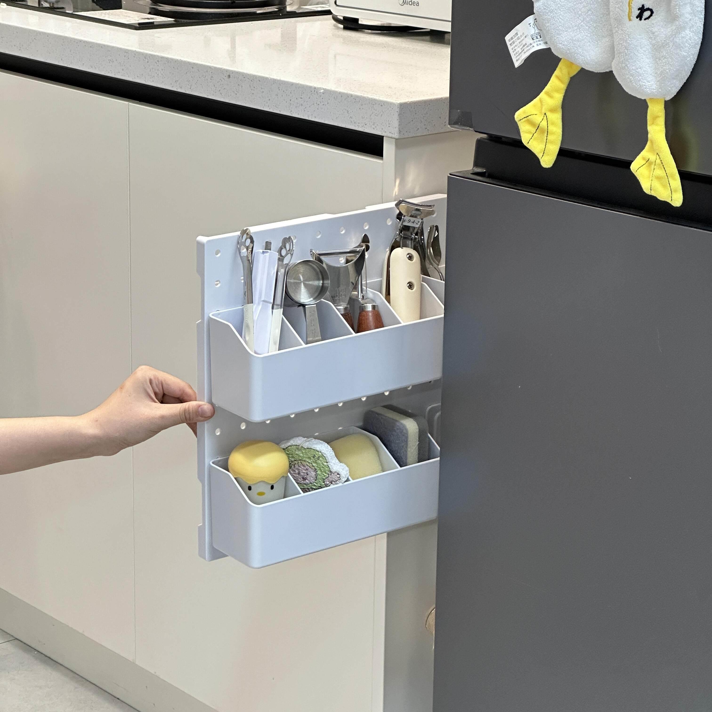 Kitchen sandwich rack slide rail type removable large-capacity household integrated cabinet door back hole plate storage unit