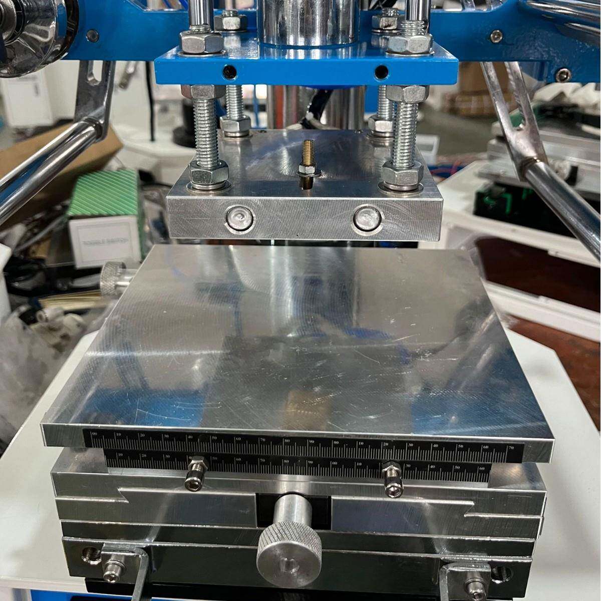 618-B3 pneumatic hot stamping machine desktop automatic entry and exit workbench head height adjustable glasses plastic hot stamping