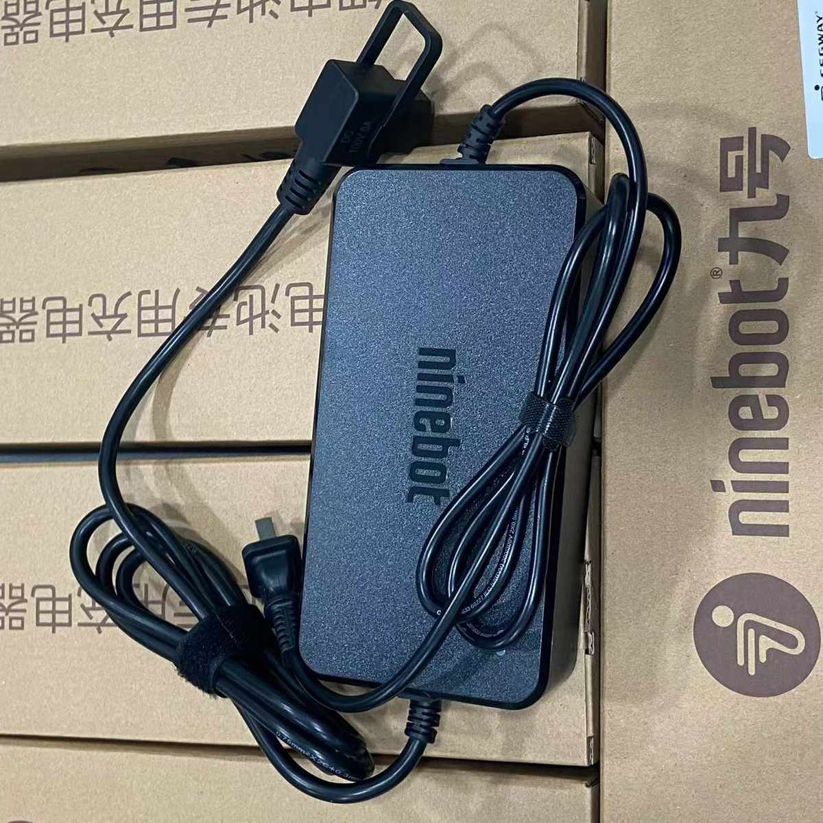 九号电动车锂电池充电器原厂充电适配九号自行车锂电型的所有车型 - 图1