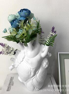 2021跨境爆款仿真心脏花插新版心脏造型家居桌面装饰树脂花瓶摆件