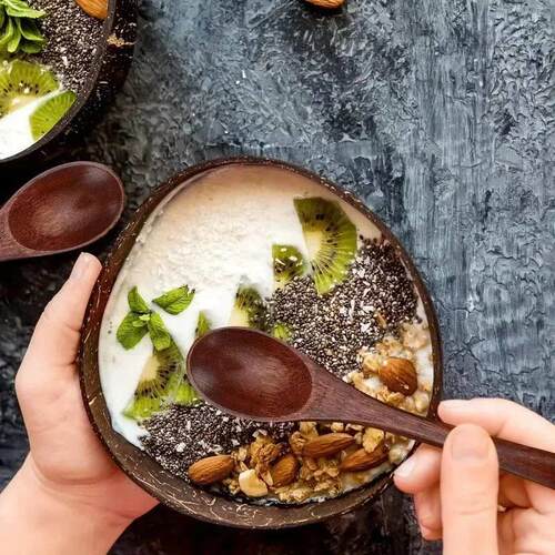 Natural Coconut Bowls For Serving Dishes Salad Oatmeal Yogur - 图2
