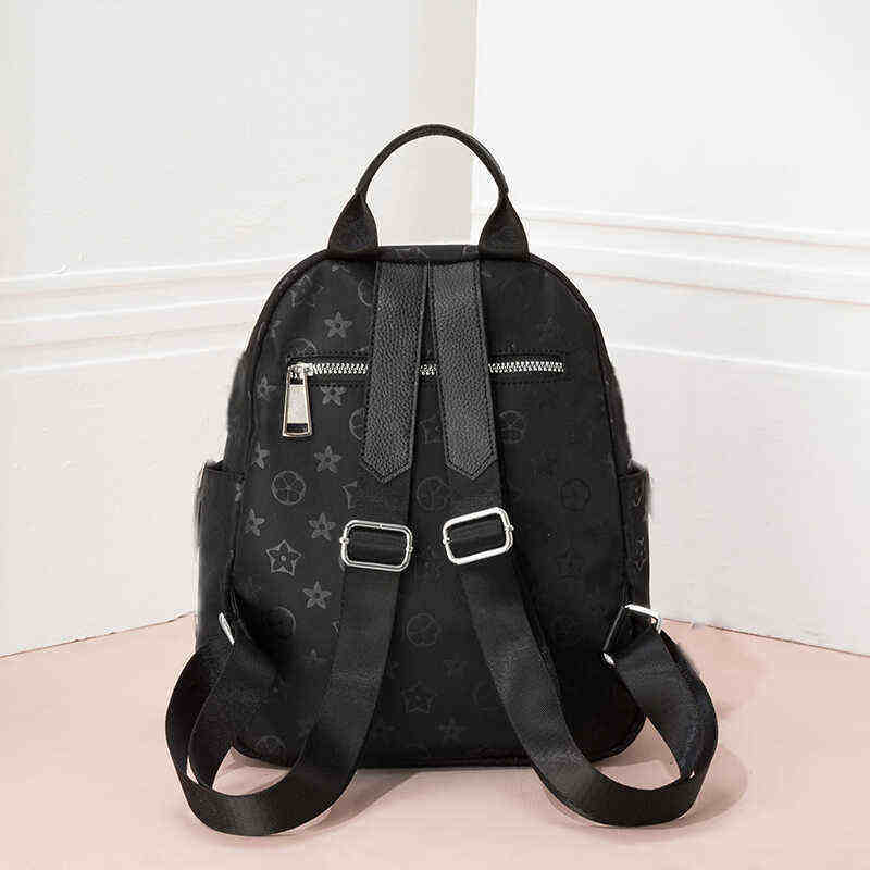 高级感牛津布双肩背包女2025新款时尚书包轻便印花防水旅行包包潮,淘宝优惠券,粉丝福利购,淘宝优惠卷