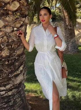 Women's embroidered stand up collar belt dress looks