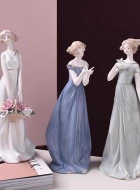 高档房现代简约陶小摆鸟件家居客厅酒柜软装饰品欧式间桌面瓷玄关