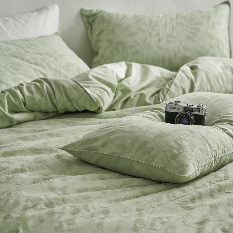 60-count three-layer yarn pure cotton yarn-dyed jacquard four-piece set of cotton sheets and quilt covers Nantong home textile bedding 4