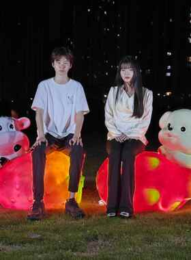 玻璃钢座椅生肖蝴蝶雕塑摆件户外园林景观造景区网红打卡拍照布置