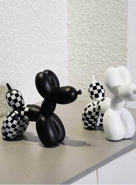 跨境黑白棋盘格子金嘴气球狗摆件家居客厅电视柜软装饰树脂工艺品