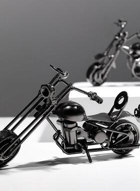 覆古客厅家居玄关电视酒柜装饰品摆件创意简约书桌面机车小摆设