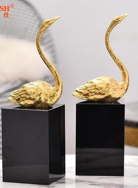 高档意礼品新古样品典全创铜天鹅摆件书档家居饰客厅板间书房摆设