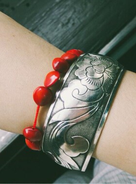 复古民风纹银手镯苗美雕花开口宽手环时尚族个A51性银做旧古风欧