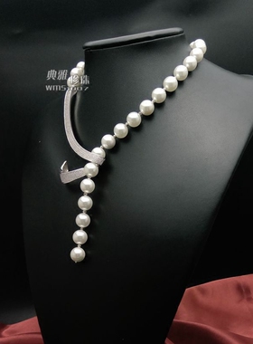 时尚珍珠项链简约百搭衣服配饰