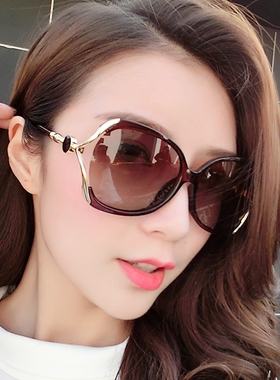 墨镜茶色韩版圆脸街拍欧美