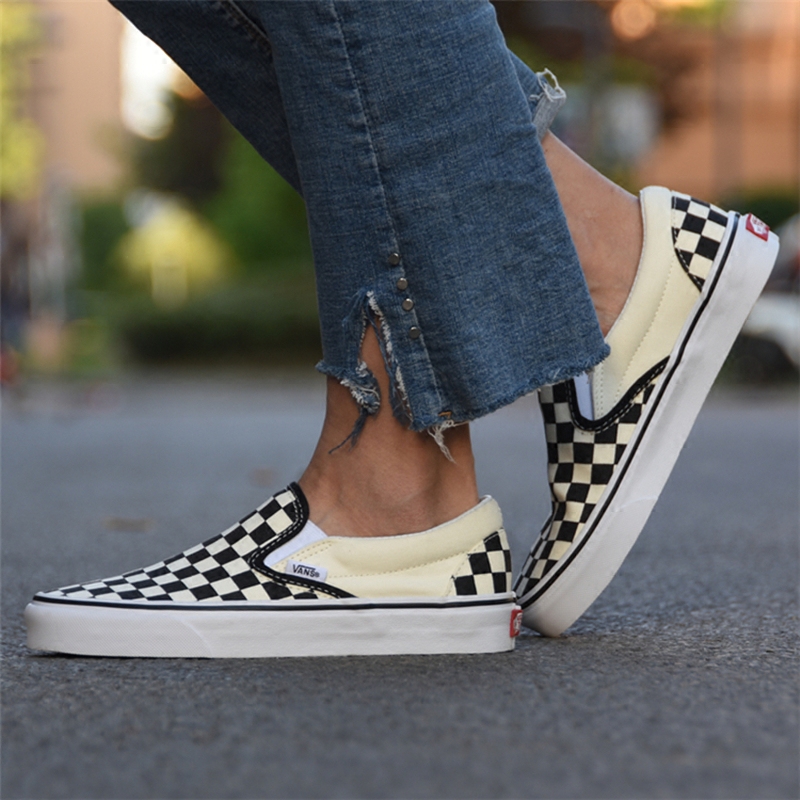 老张运动VANS SLIP-ON/AUT低帮黑白经典款棋盘格男女休闲帆布鞋VN-0EYEBWW1
