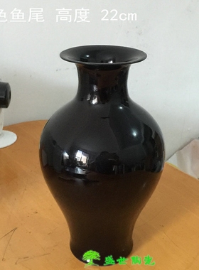 定制景德镇纯红色球瓶风水陶瓷器