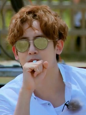 权志龙唐嫣太阳眼镜尼坤同款