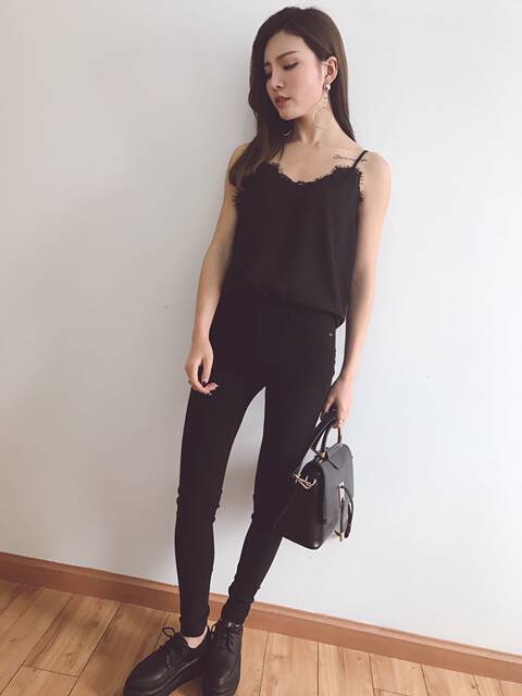 0Black Double Layer Chiffon Neck Adjustable Tank Top