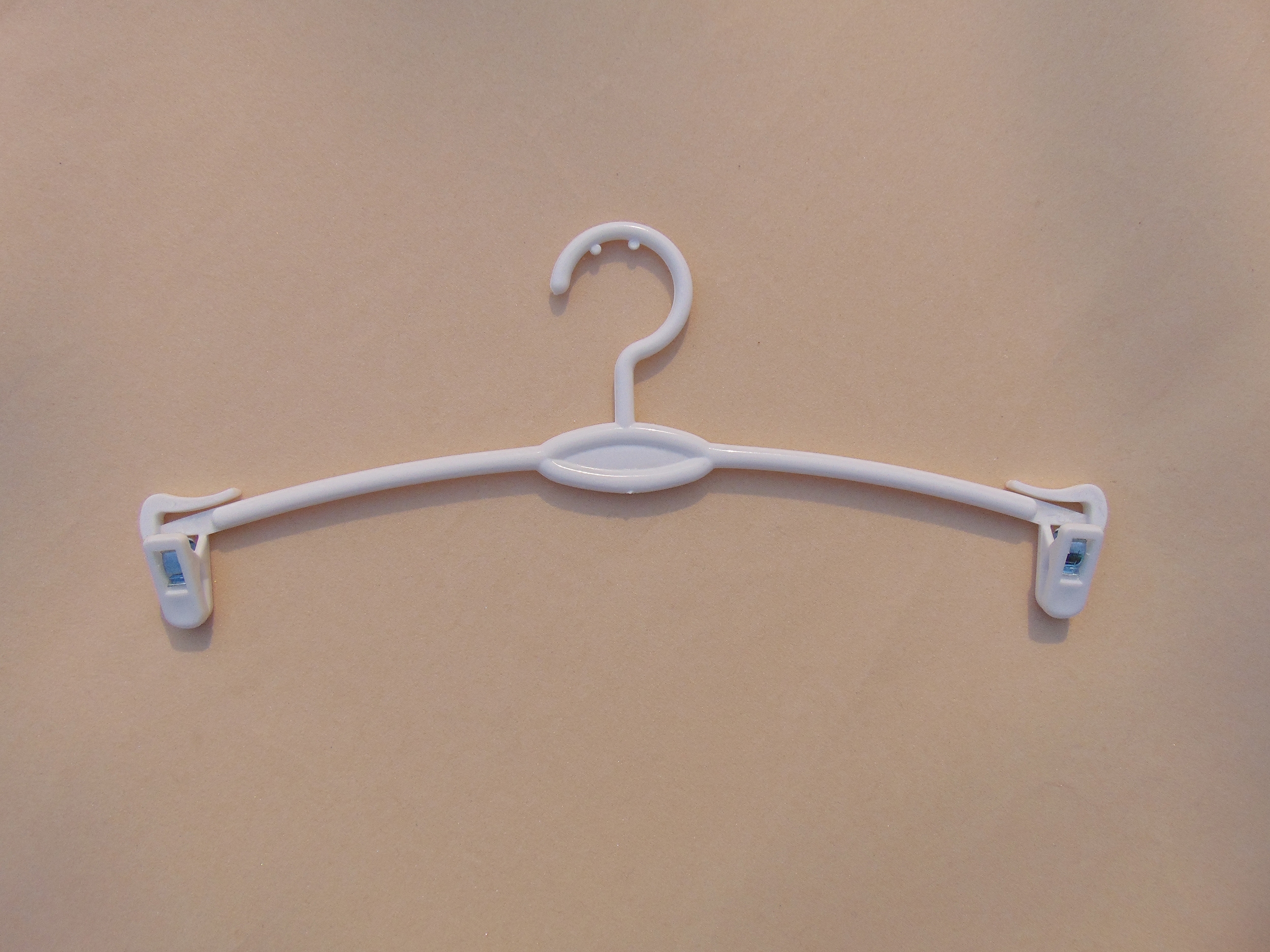 厂家直销全新软料扭不断内衣架 内衣店展示专用塑料衣架 - 图0