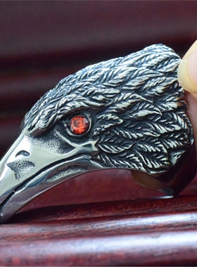 潮男霸气戒指朋克风复古防身